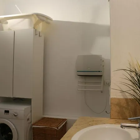 Maison Calme, 4ch/7pers, Avec Piscine à Débordement Lussan (Gard)